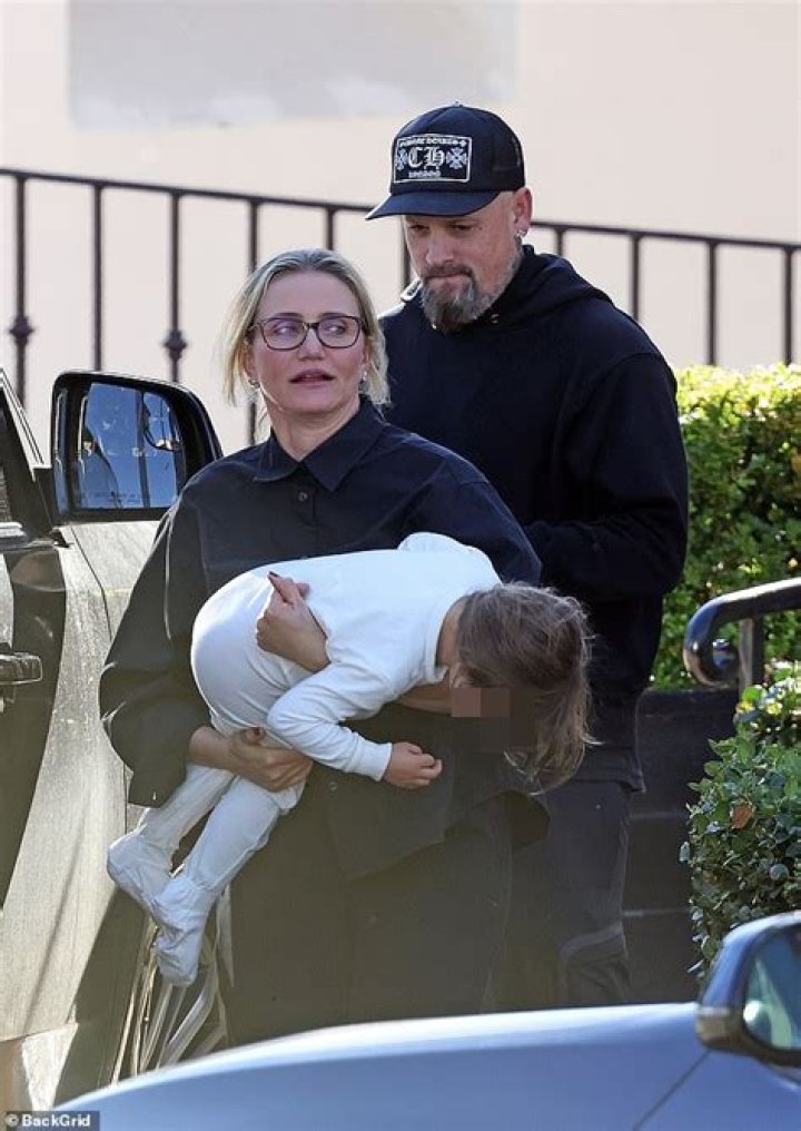Cameron Diaz family husband, daughter, parents, sister Familytron