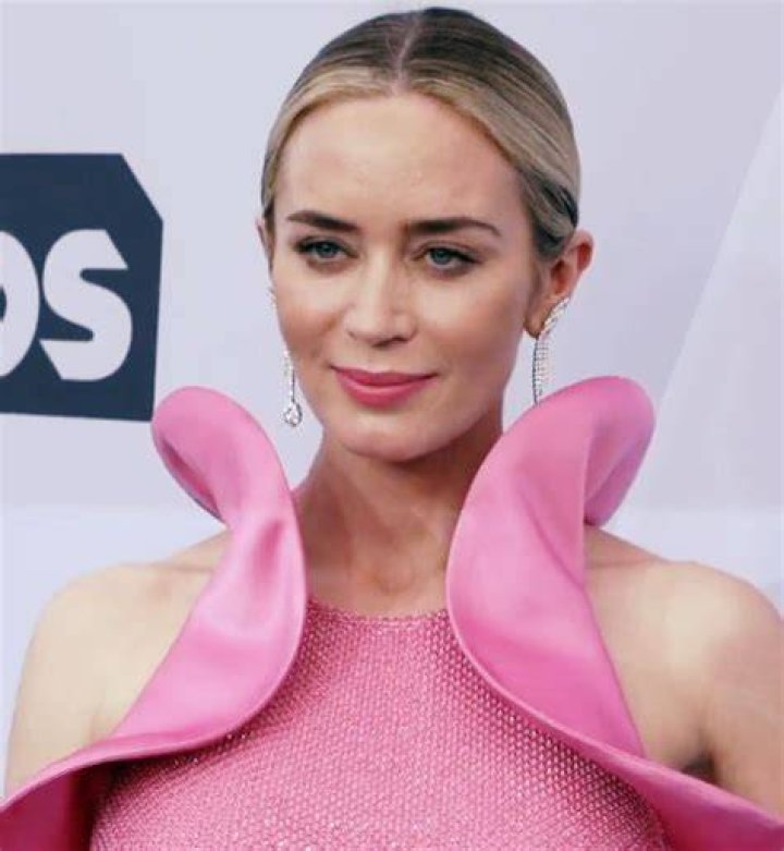 Emily Blunt's Impressive Sign Language Skills: A Language Of Inclusion