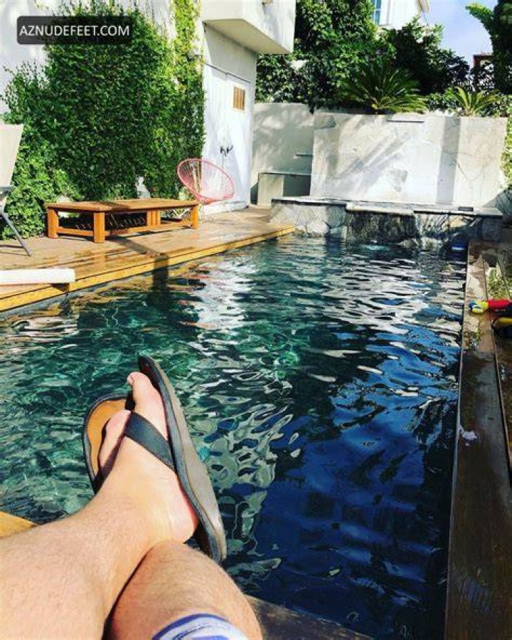 JOSH GAD Feet AZNudeFeet Men